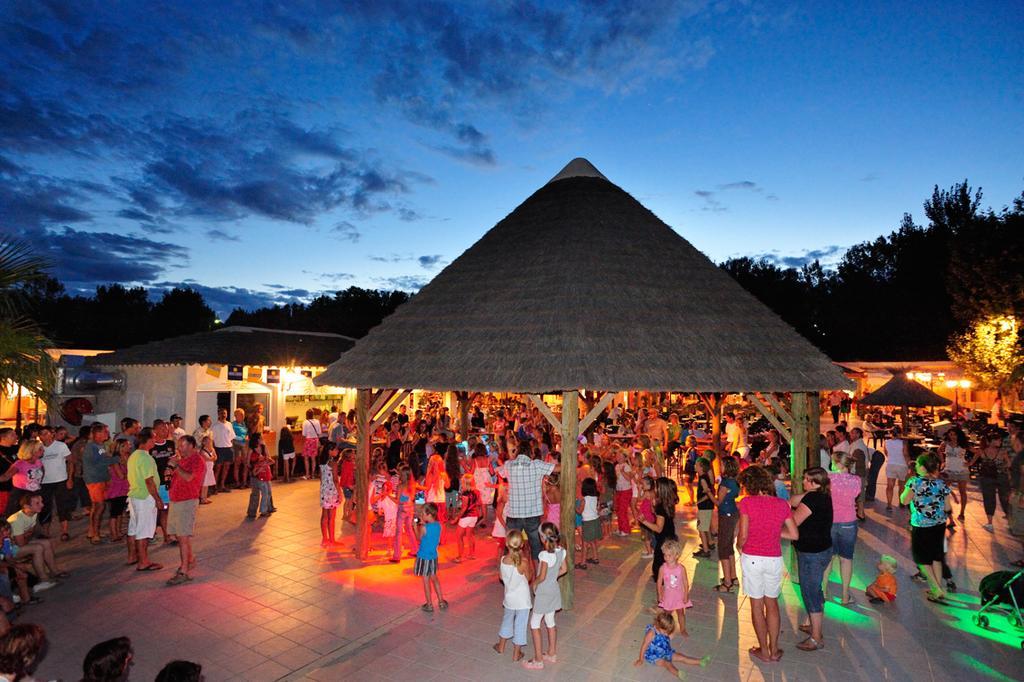 Happy Camp Mobile Homes In Domaine La Yole Camping Lodge Valras-Plage Εξωτερικό φωτογραφία